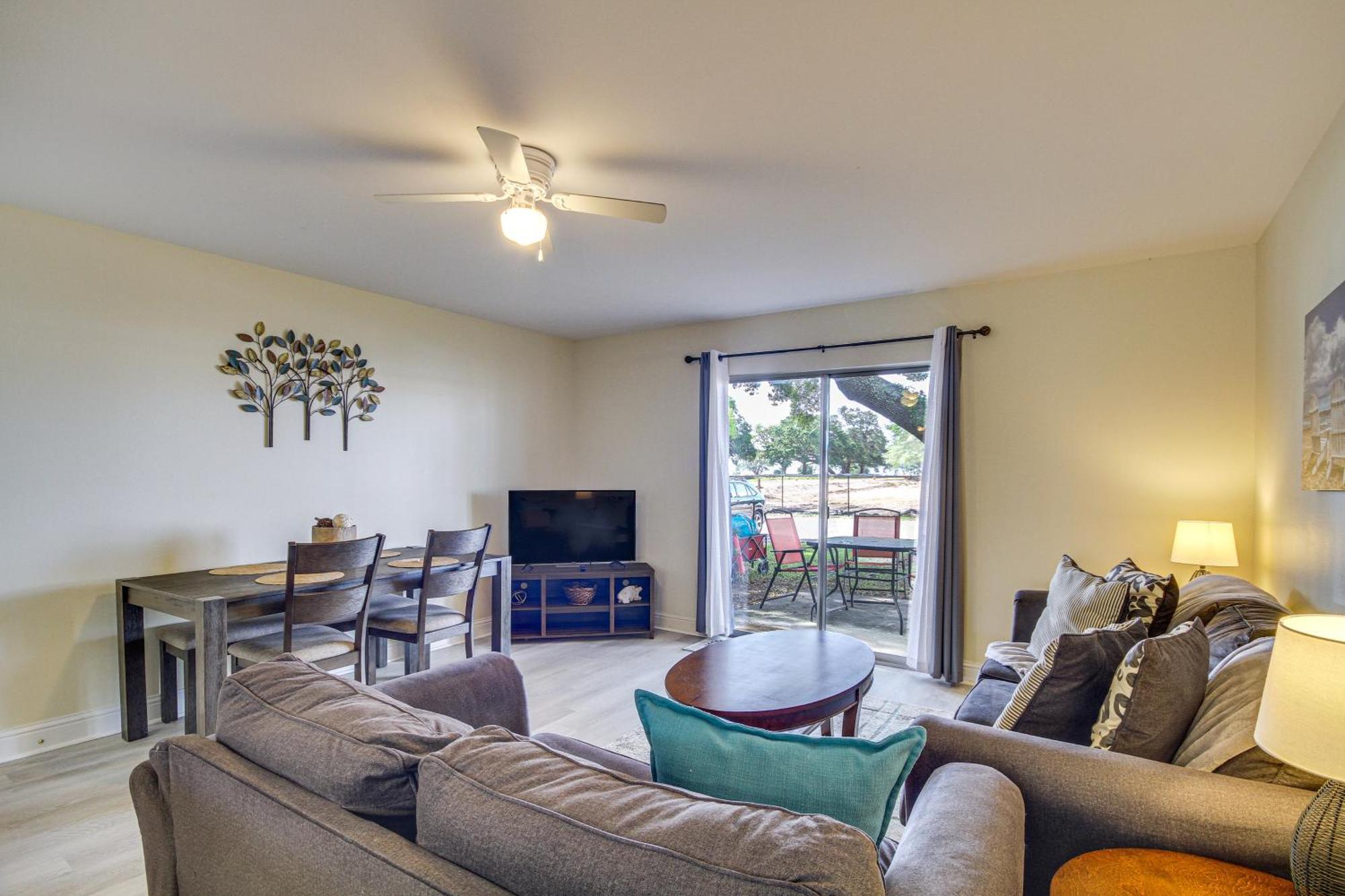 Airy Biloxi Condo With Patio Walk To Beach! Exterior foto